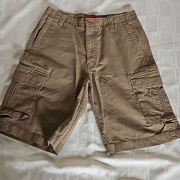 IZOD Men's Cargo Cotton Shorts Khaki Size 30 - Picture 2 of 16